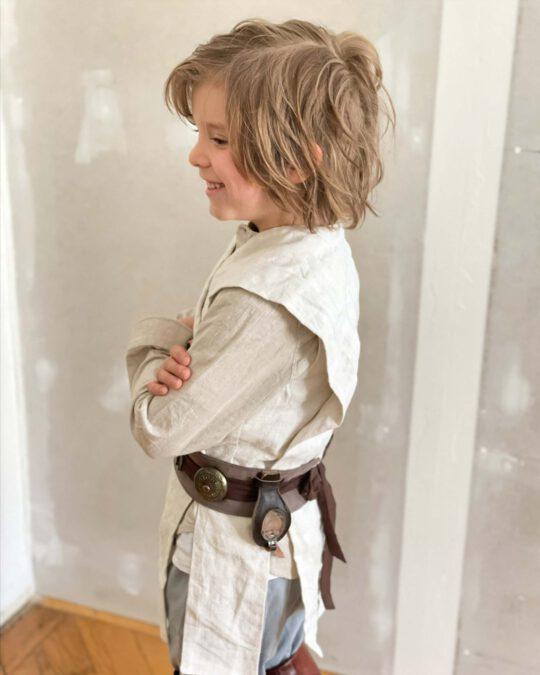 Atelier Spatz Star Wars inspired Galactic Warrior kids costume in action