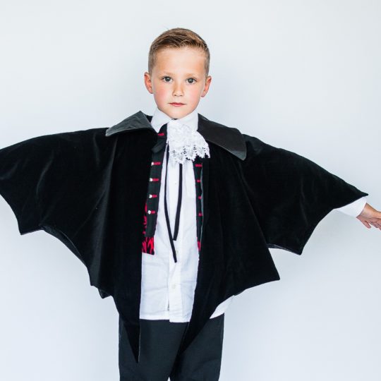 Halloween Dracula Fledermausflügel Cape aus reinem Baumwollsamt | Vampir Kostüm