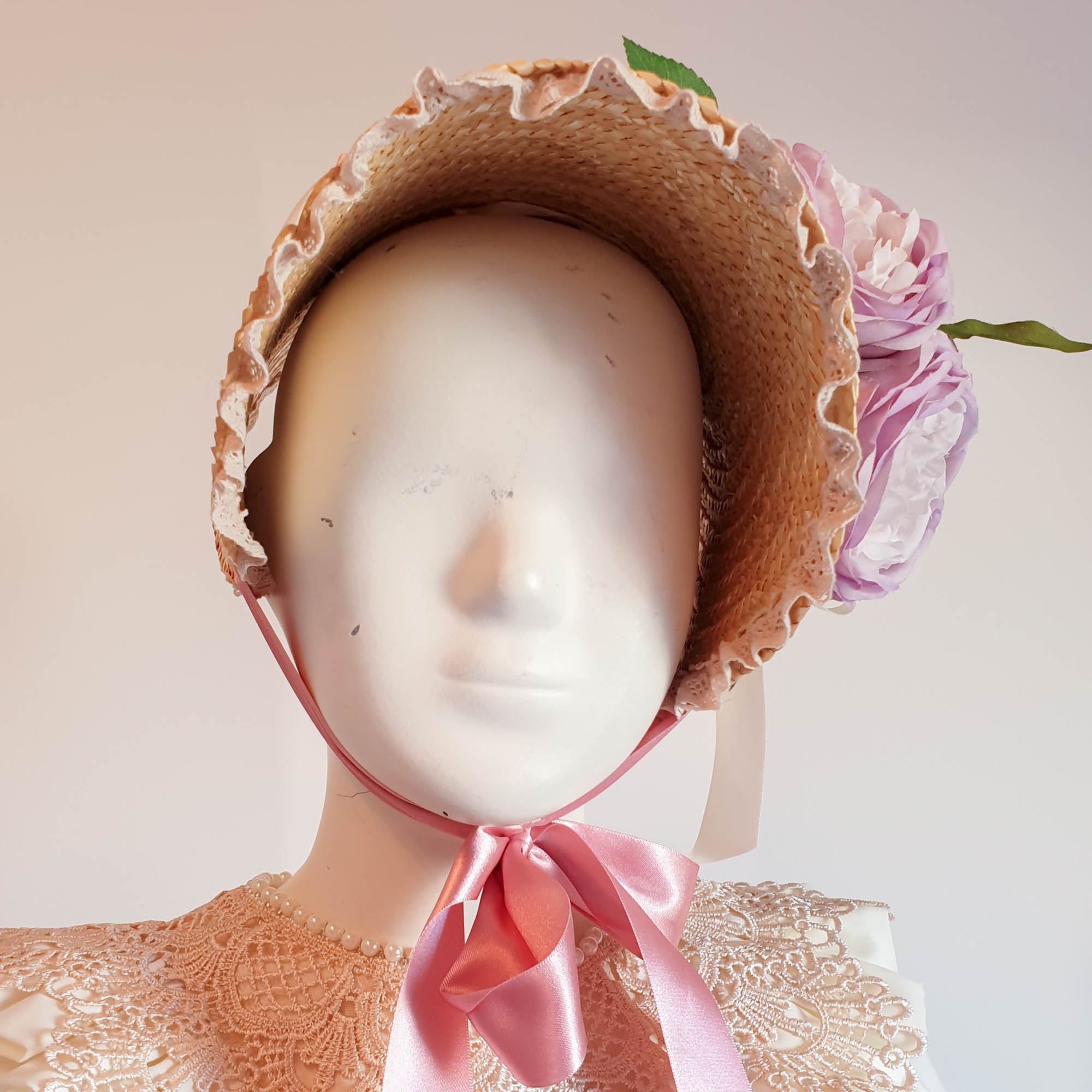 Jane Austen bonnet with lace and flowers